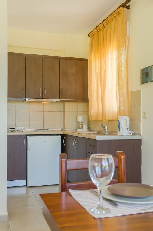 Olivera Apartments Скала-Рахониу Екстериор снимка